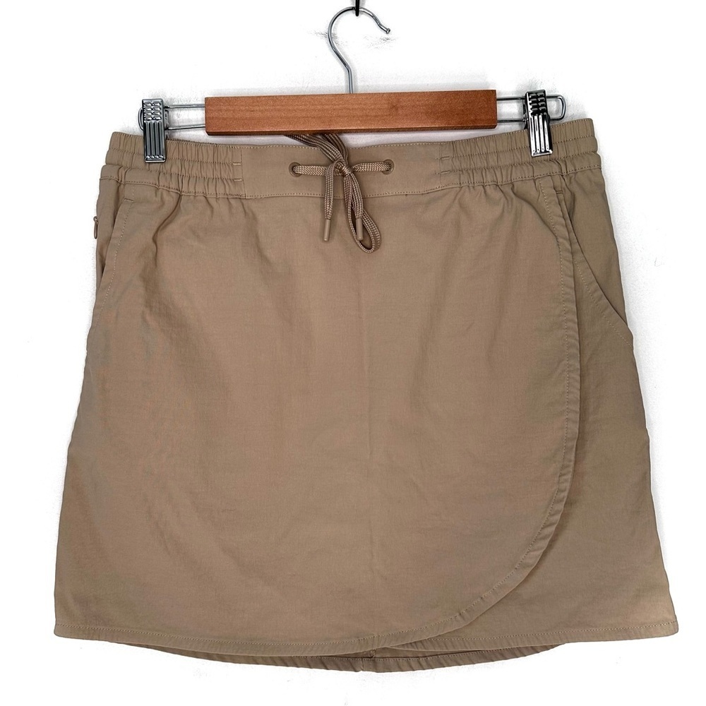 Eddie Bauer | Tan Tulip Hem Skort Size Small